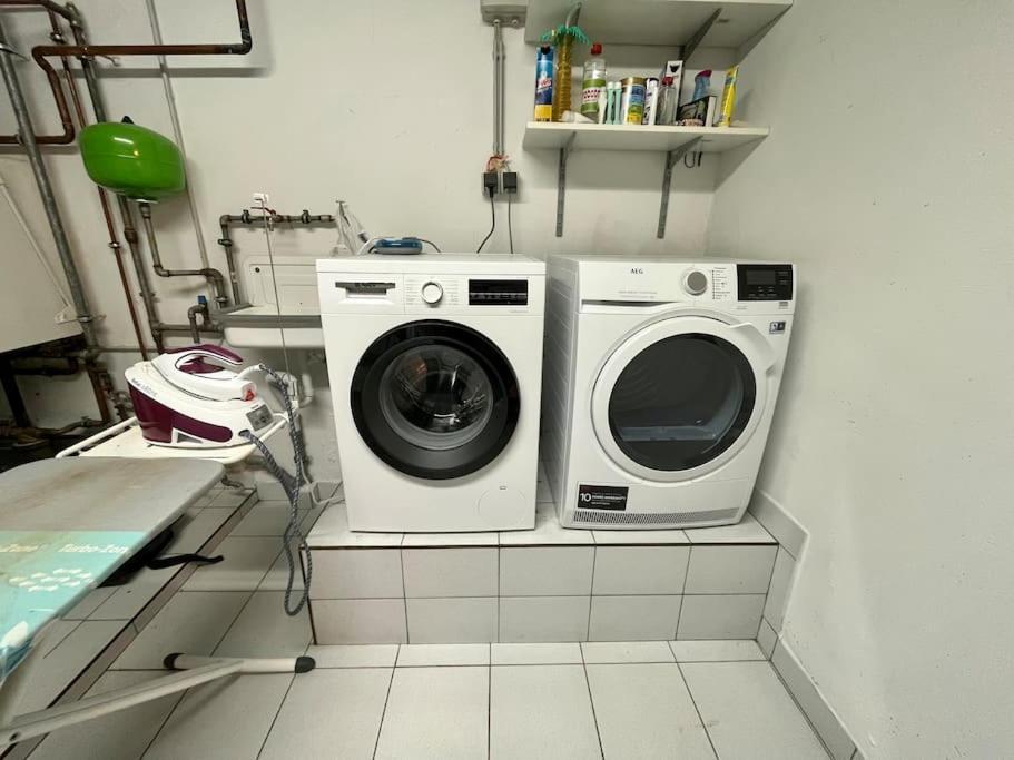 Cozy 3 Bedroom House With 11 Kw Electric Car Charger Hesperange 外观 照片