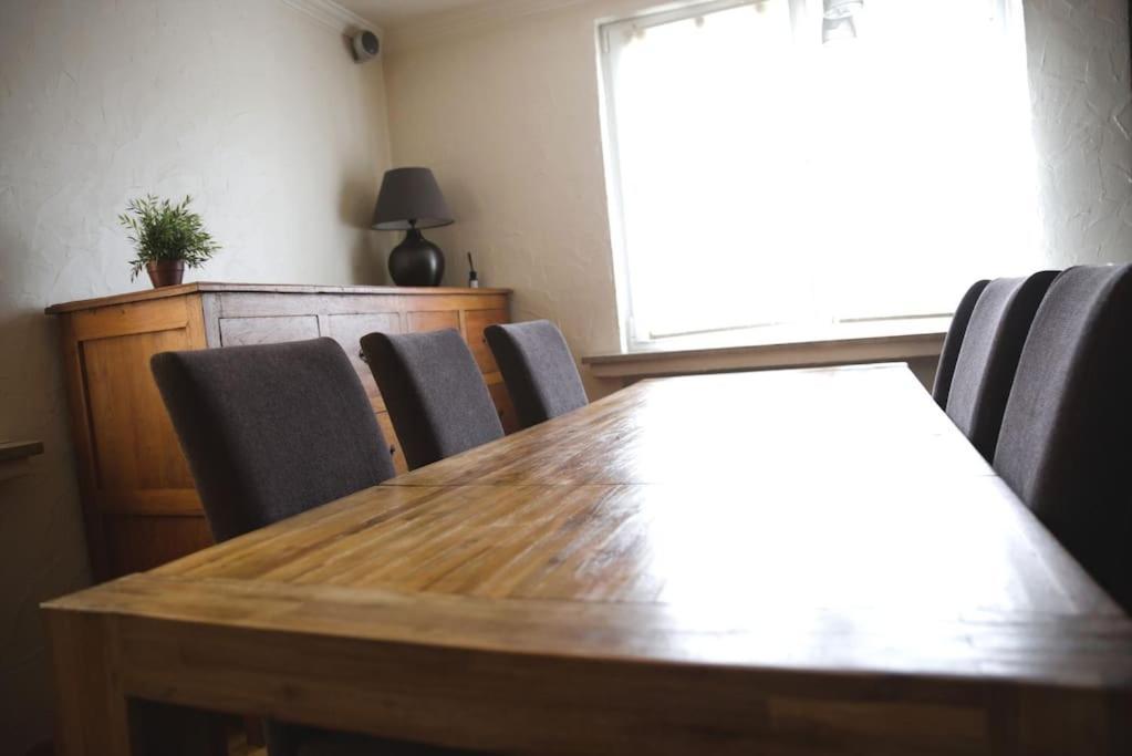 Cozy 3 Bedroom House With 11 Kw Electric Car Charger Hesperange 外观 照片