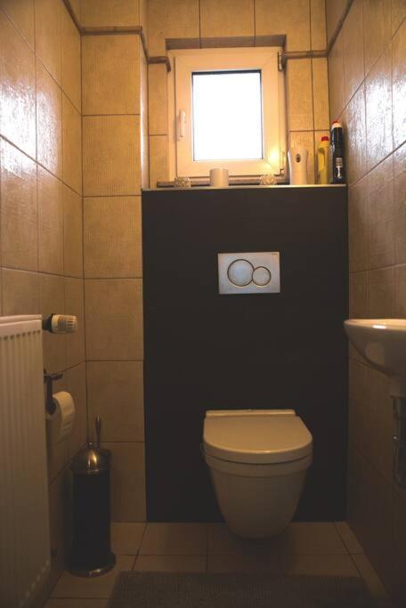 Cozy 3 Bedroom House With 11 Kw Electric Car Charger Hesperange 外观 照片
