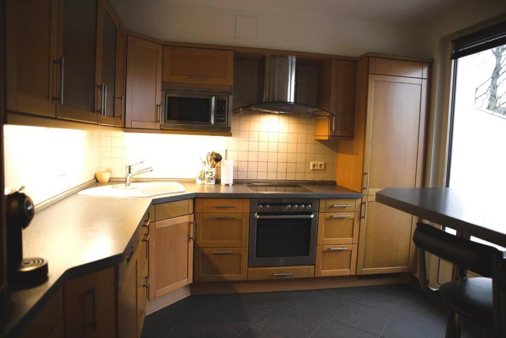 Cozy 3 Bedroom House With 11 Kw Electric Car Charger Hesperange 外观 照片